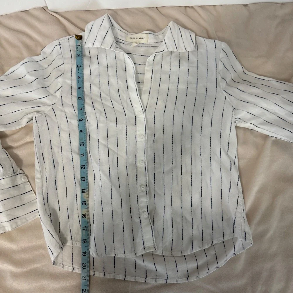 Cloth and Stone Long Sleeve Button Down Casual Sheer Shirt Size XXS - Picture 9 of 9